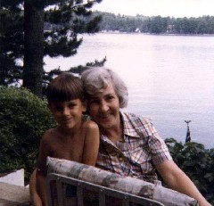 Alice Haydock Bennett, Andy McDougal, Family